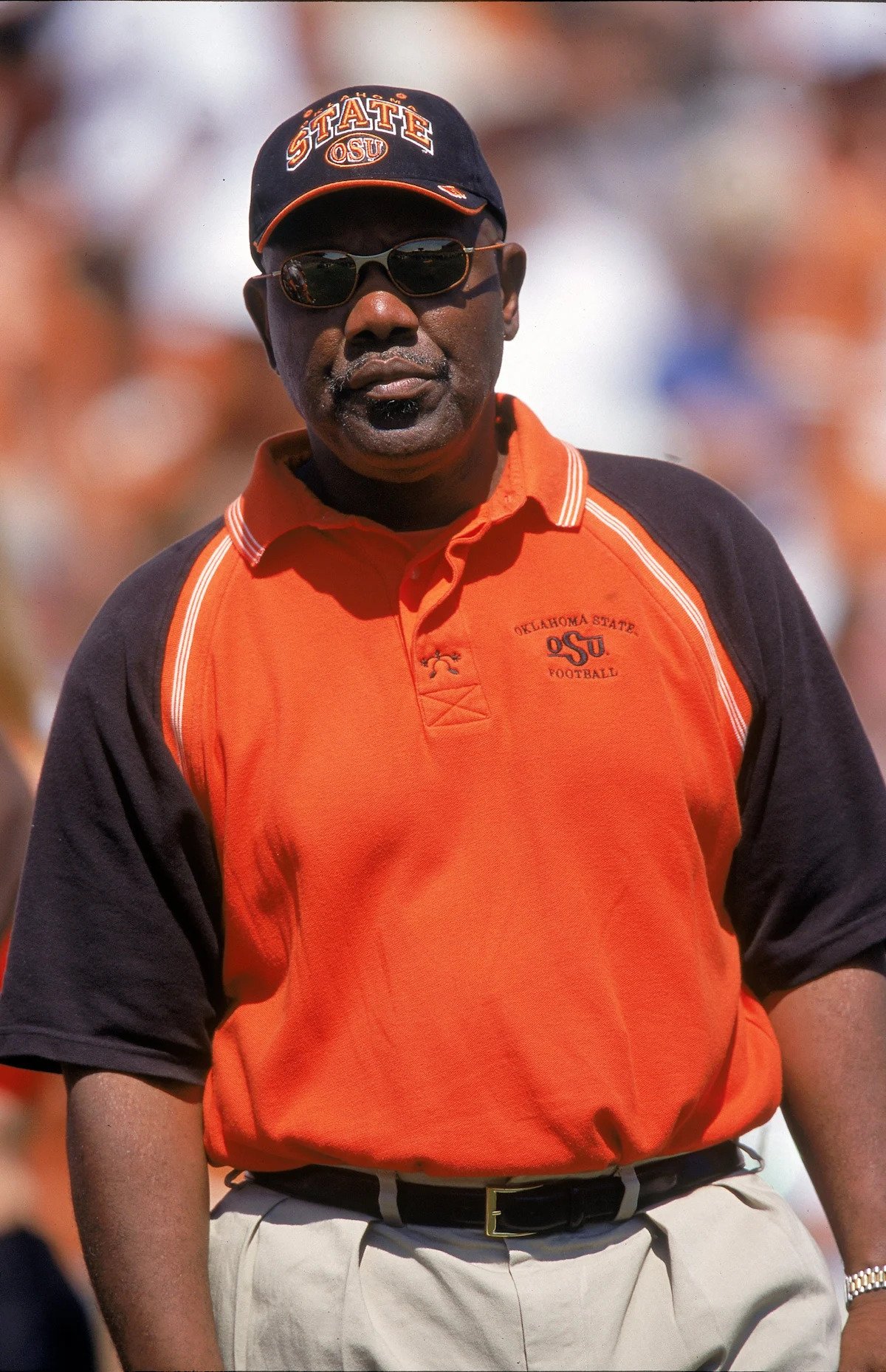 Bob Simmons, former Oklahoma State football coach, dies at 77 Bob Simmons, former Oklahoma State football coach, dies at 77