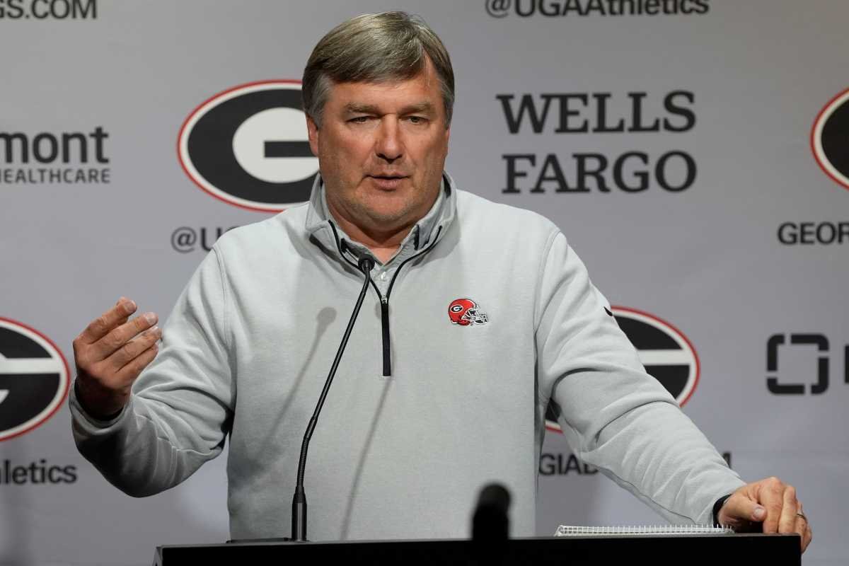 Georgia Newly Linked to Promising Quarterback in Latest College Football News Georgia Newly Linked to Promising Quarterback in Latest College Football News