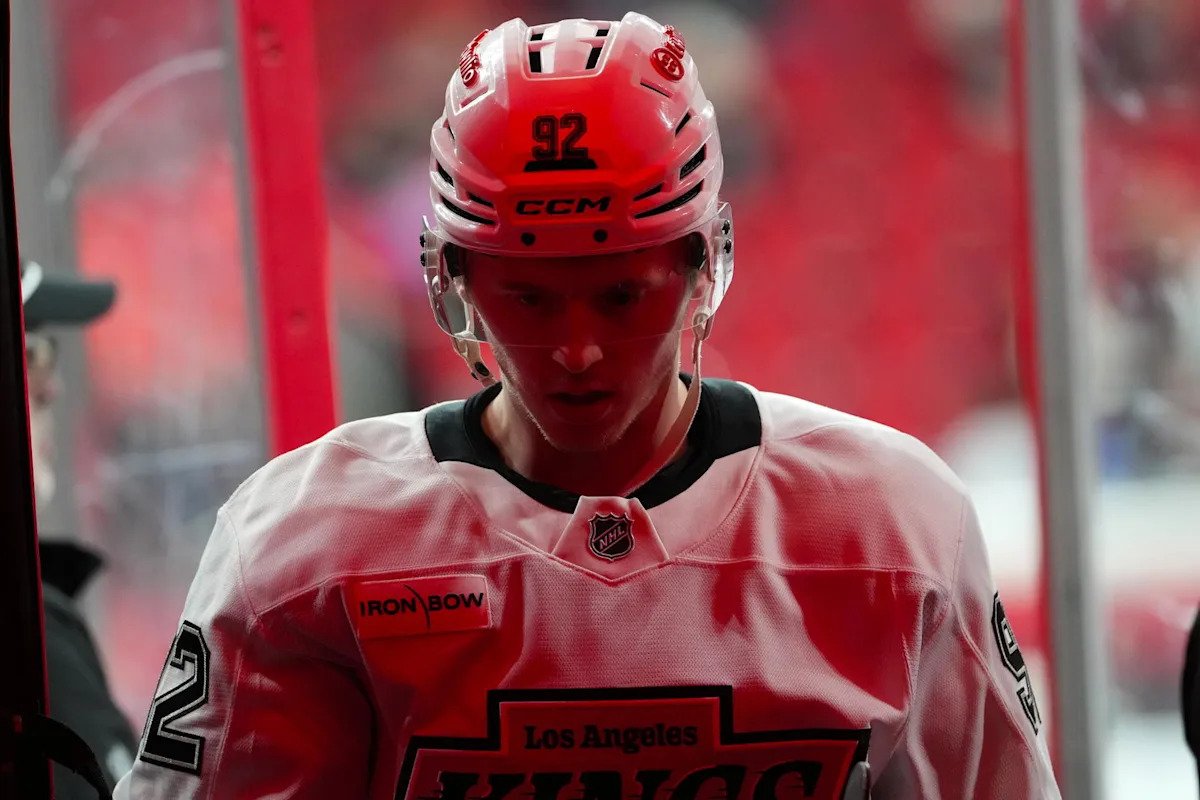 Do The Los Angeles Kings Lack Urgency In Extending Brandt Clarke? Do The Los Angeles Kings Lack Urgency In Extending Brandt Clarke?