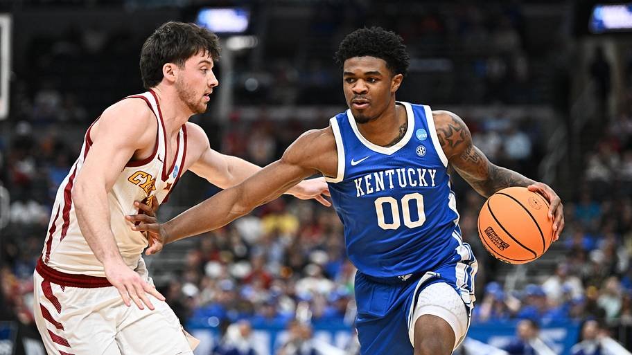 Will an NBA team take a shot on Kentucky star Otega Oweh? Will an NBA team take a shot on Kentucky star Otega Oweh?