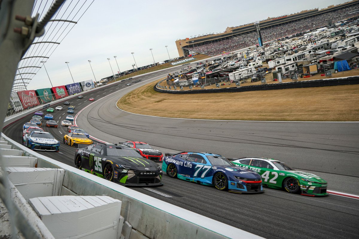NASCAR Fans Calling For Change To Cup Series Schedule NASCAR Fans Calling For Change To Cup Series Schedule