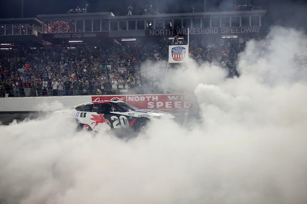 NASCAR at North Wilkesboro 2026: Start time, TV, streaming, lineup for Window World 450 NASCAR at North Wilkesboro 2026: Start time, TV, streaming, lineup for Window World 450