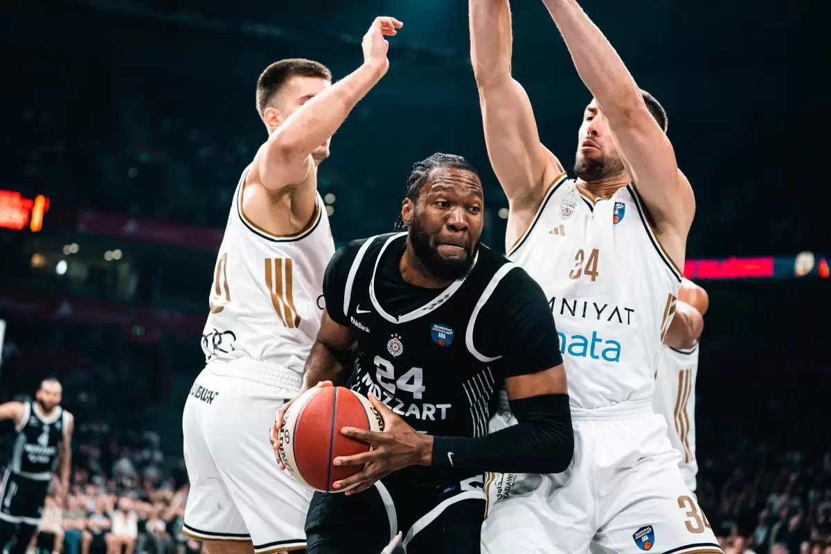 Anadolu Efes adds Bruno Fernando Anadolu Efes adds Bruno Fernando