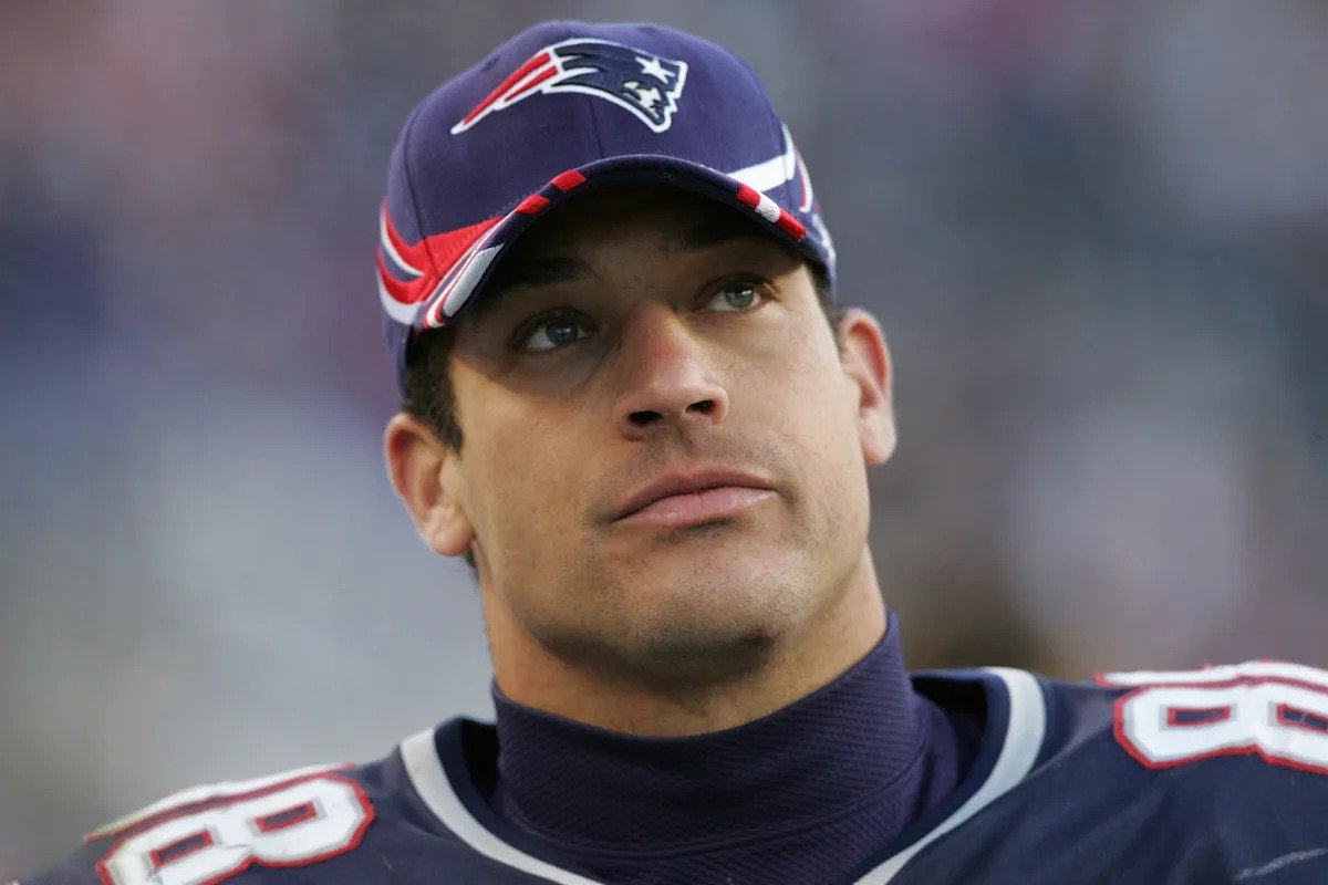 Ex-Colorado star explains motive behind his Deion Sanders criticism Ex-Colorado star explains motive behind his Deion Sanders criticism