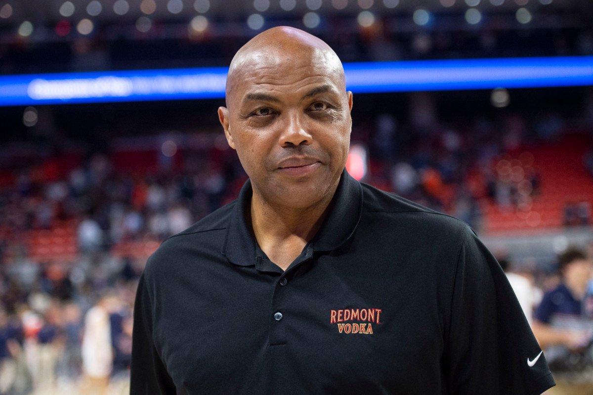 Charles Barkley Endorses College Basketball Coach For U.S. Senate Charles Barkley Endorses College Basketball Coach For U.S. Senate