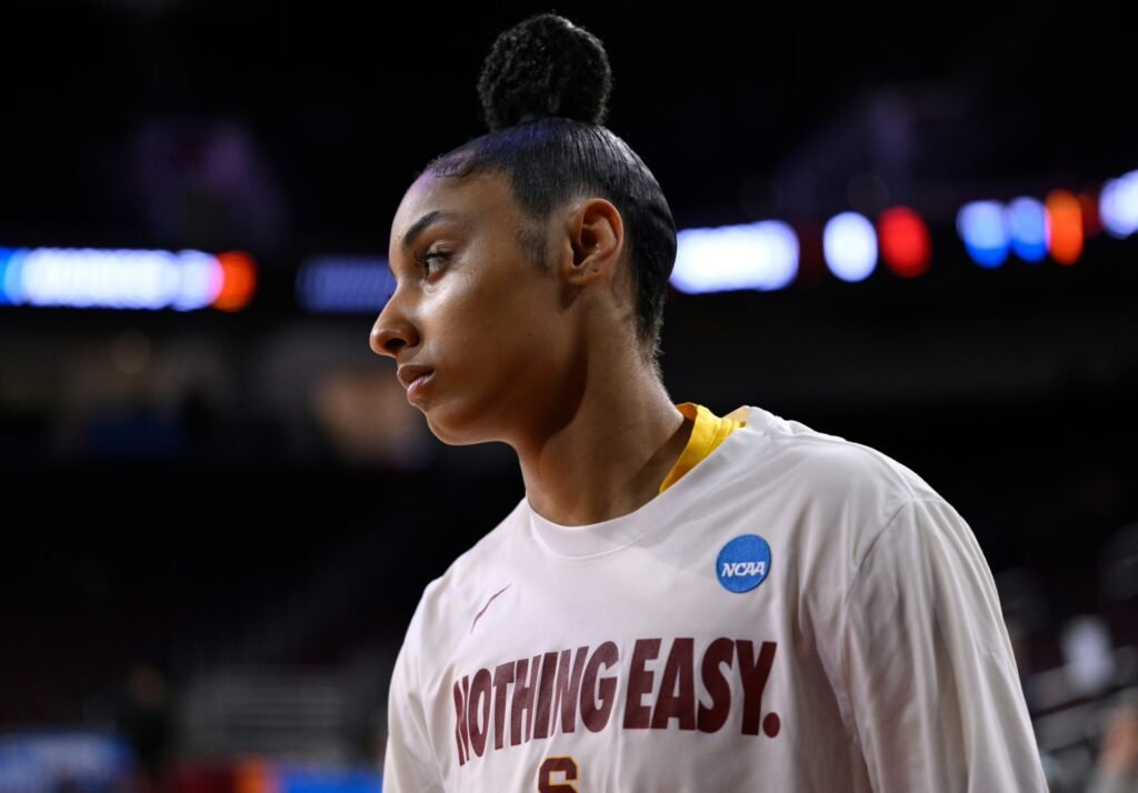Cori Close Excited for JuJu Watkins’ Return, Says Rivalry Will Grow Women’s Basketball in LA Cori Close Excited for JuJu Watkins’ Return, Says Rivalry Will Grow Women’s Basketball in LA