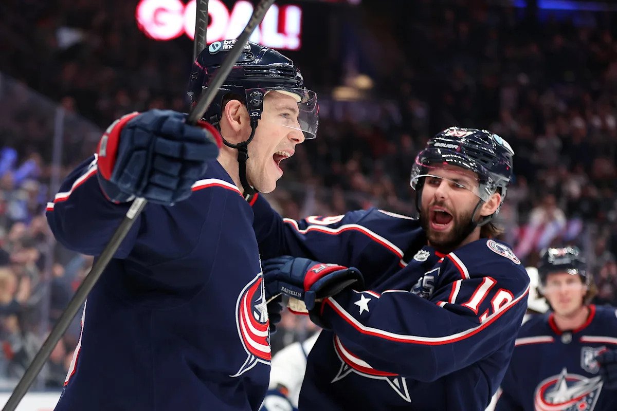 Mason Marchment Has Hat Trick, Blue Jackets Stop Lightning’s 15-Game Points Streak Mason Marchment Has Hat Trick, Blue Jackets Stop Lightning’s 15-Game Points Streak