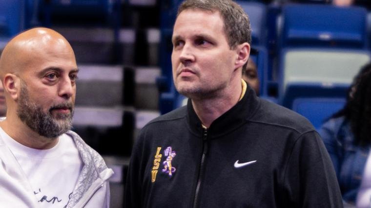 College basketball insider has blunt message for Will Wade that involves 'you suck' College basketball insider has blunt message for Will Wade that involves 'you suck'