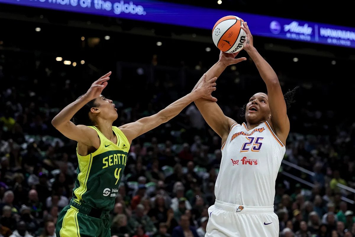 WNBA playoff outlook: Which teams have the easiest path to the postseason? What about home-court advantage?