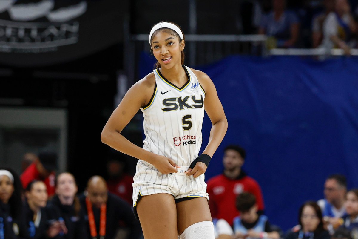WNBA Legend Lisa Leslie Reveals New Nickname for Angel Reese WNBA Legend Lisa Leslie Reveals New Nickname for Angel Reese