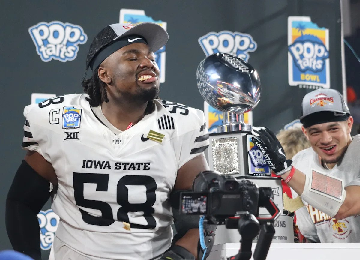 FEATURE FRIDAY: Catching up with Super Bowl champion J.R. Singleton FEATURE FRIDAY: Catching up with Super Bowl champion J.R. Singleton