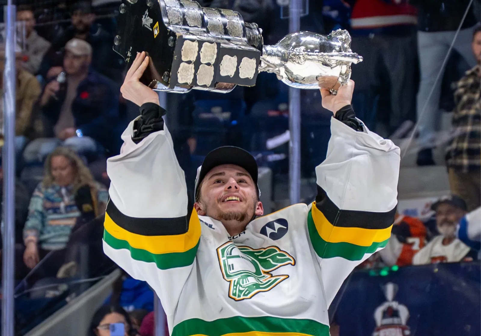 Maple Leafs Invite Knights Goaltender Austin Elliott To Training Camp After Memorial Cup Title Maple Leafs Invite Knights Goaltender Austin Elliott To Training Camp After Memorial Cup Title