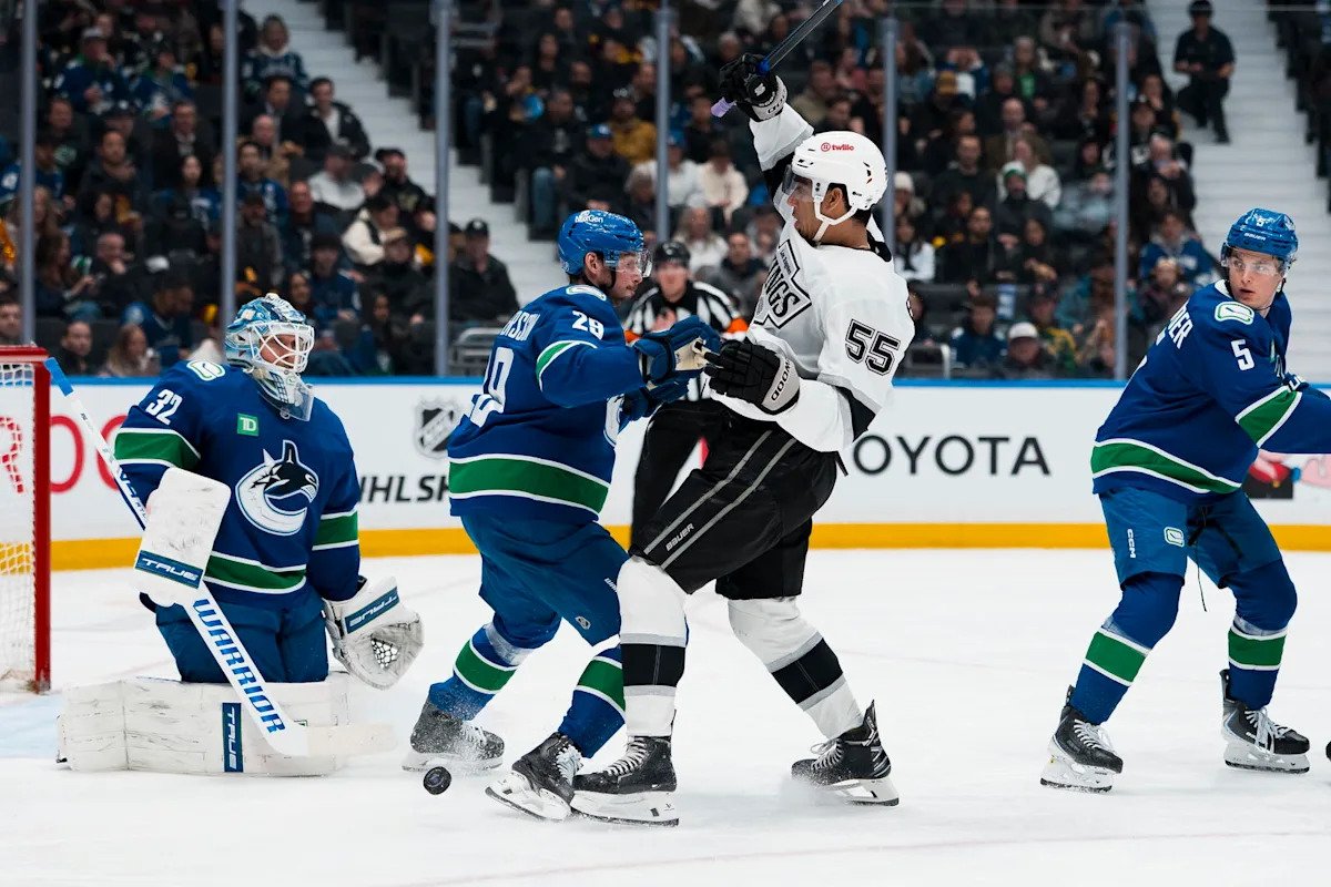 Frustration Mounts In Canucks’ 4–0 Loss To The Los Angeles Kings Frustration Mounts In Canucks’ 4–0 Loss To The Los Angeles Kings