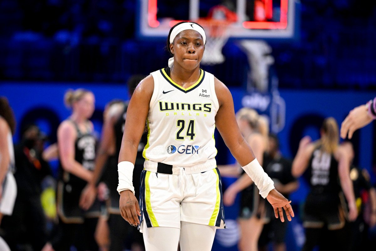 WNBA Star Breaks Silence After Calling Out Reporter in Press Conference WNBA Star Breaks Silence After Calling Out Reporter in Press Conference