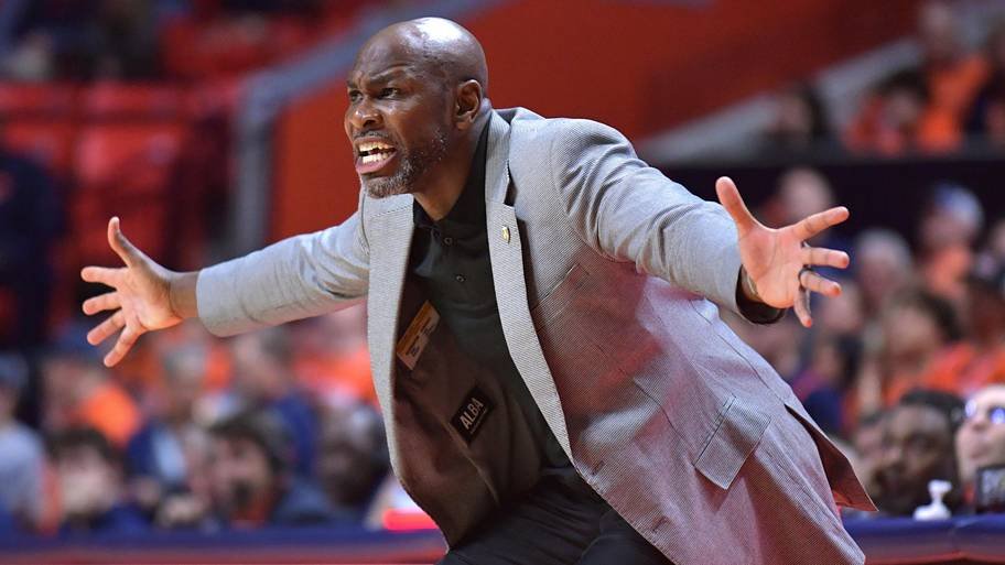 Former Gonzaga assistant coach signs multi-year extension at Valpo Former Gonzaga assistant coach signs multi-year extension at Valpo