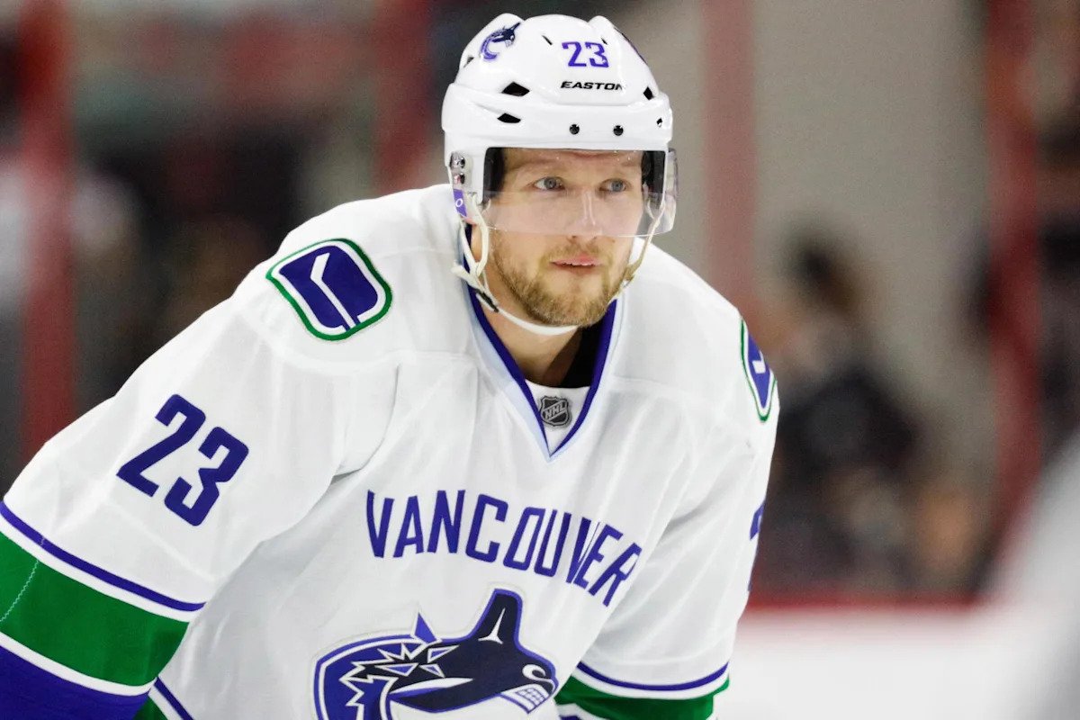 Canucks Bring Back Edler To The Organization Canucks Bring Back Edler To The Organization