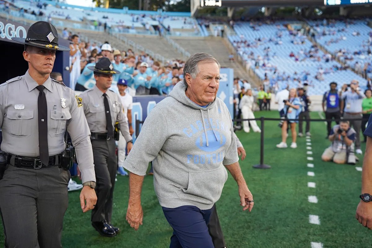 Michael Jordan, Lawrence Taylor, Roy Williams headline list of celebs at Bill Belichick’s North Carolina coaching debut against TCU