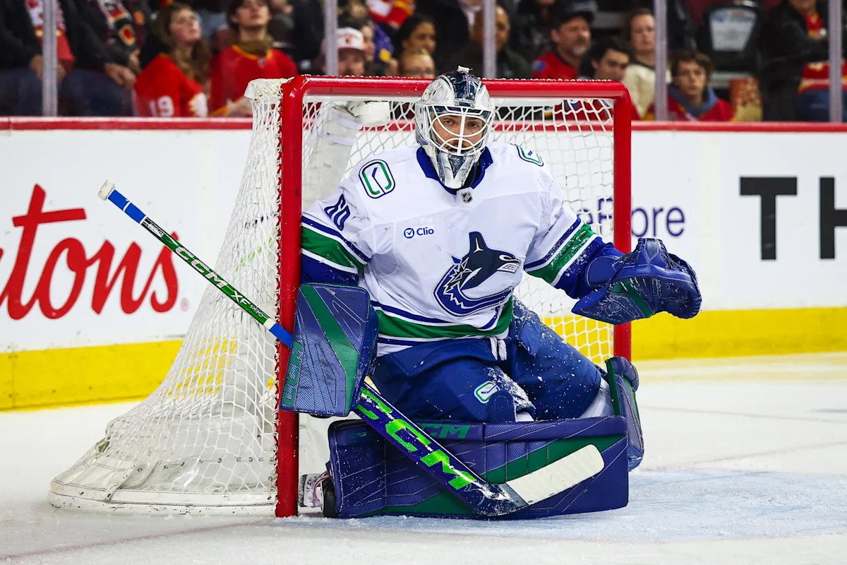 Vancouver Canucks 2025–26 Report Card: Nikita Tolopilo Vancouver Canucks 2025–26 Report Card: Nikita Tolopilo