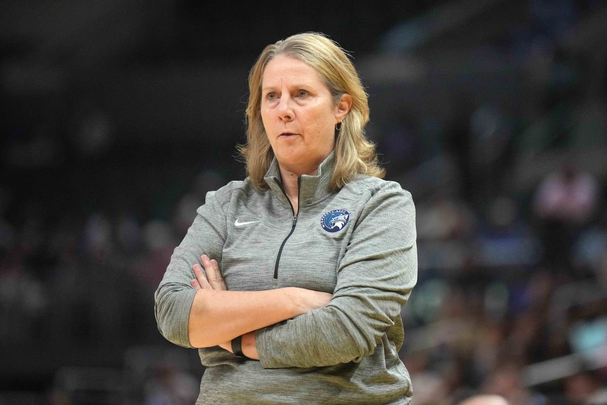 Minnesota Lynx Coach Issues Strong Statement Before Championship Game Against Fever Minnesota Lynx Coach Issues Strong Statement Before Championship Game Against Fever