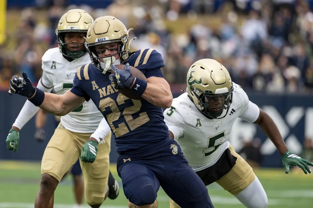 Running back? Receiver? Eli Heidenreich is Navy’s most unique prospect yet Running back? Receiver? Eli Heidenreich is Navy’s most unique prospect yet