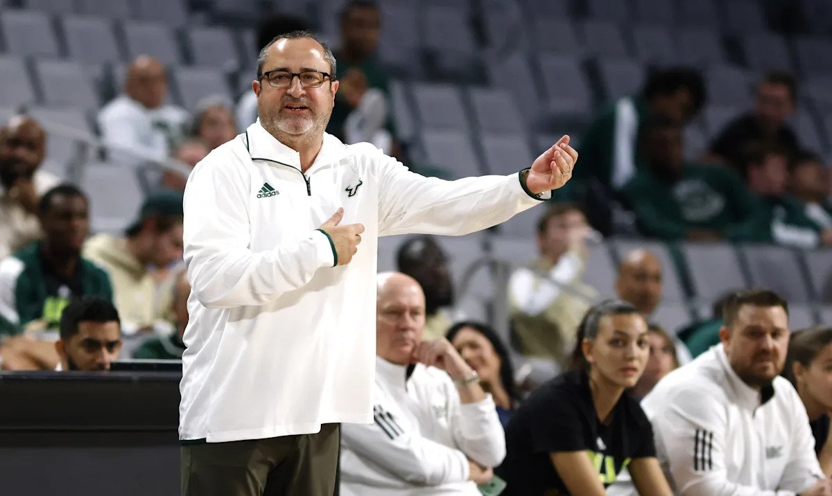 Longtime women’s basketball coach calls for ‘public transparency’ in revenue sharing, investment
