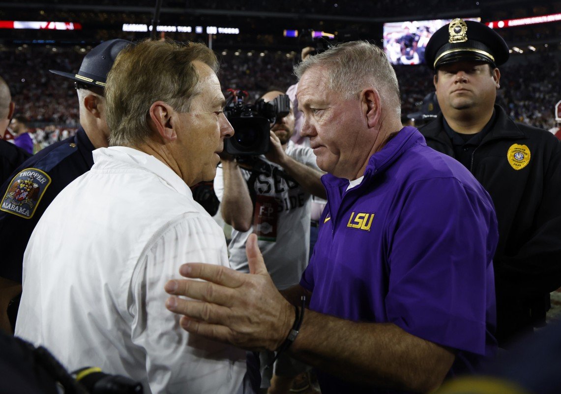 Brian Kelly Gives Honest Reaction to Reports of Nick Saban Returning To College Football Brian Kelly Gives Honest Reaction to Reports of Nick Saban Returning To College Football