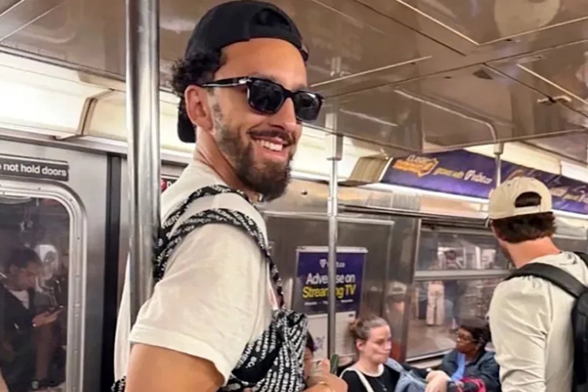 Knicks NBA champ Landry Shamet goes incognito on the subway Knicks NBA champ Landry Shamet goes incognito on the subway