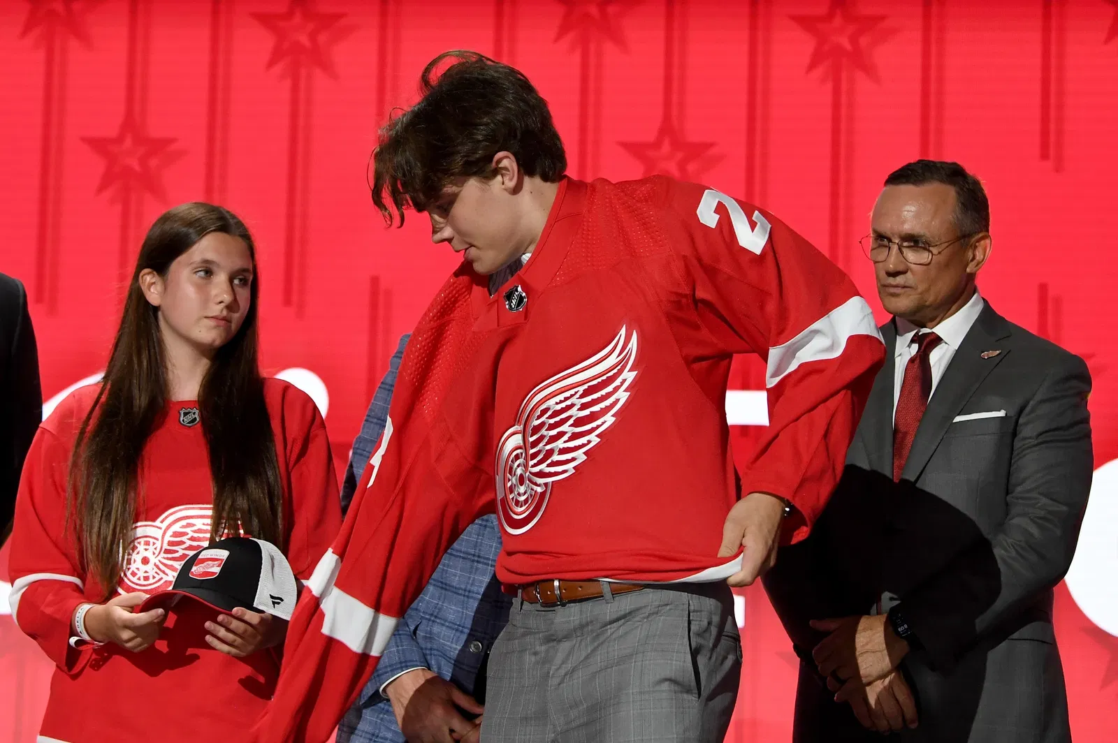 NHL Insider: Red Wings' Axel Sandin-Pellikka Has Top-4 Potential NHL Insider: Red Wings' Axel Sandin-Pellikka Has Top-4 Potential