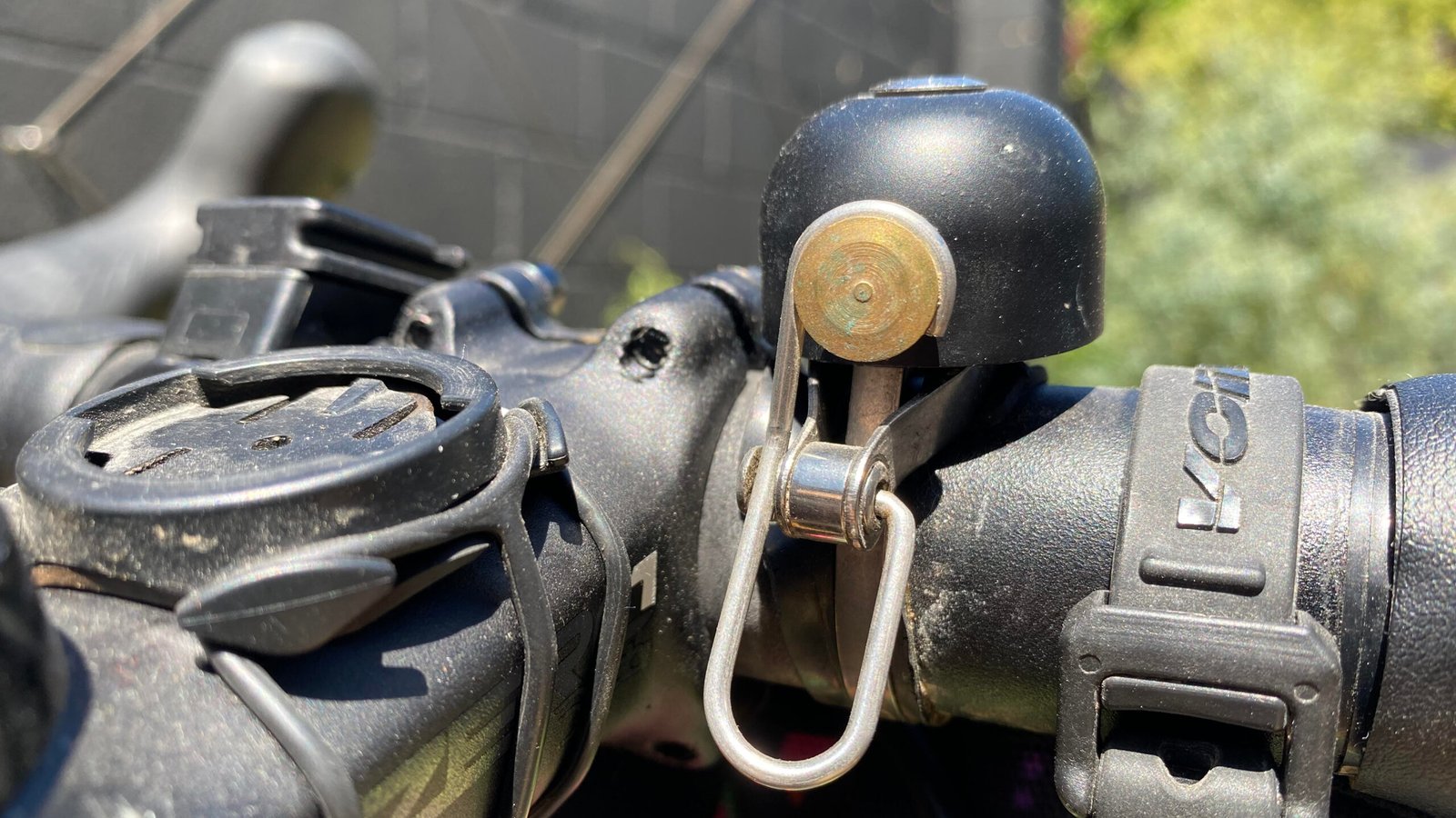 Spot the difference: I refused to pay for a bike bell, so I brought this one, and you can barely tell Spot the difference: I refused to pay for a bike bell, so I brought this one, and you can barely tell