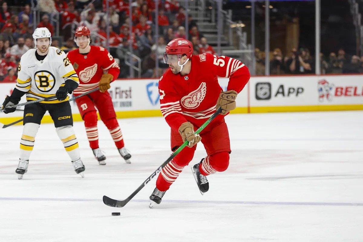 Red Wings Reportedly Interested In Retaining David Perron Red Wings Reportedly Interested In Retaining David Perron