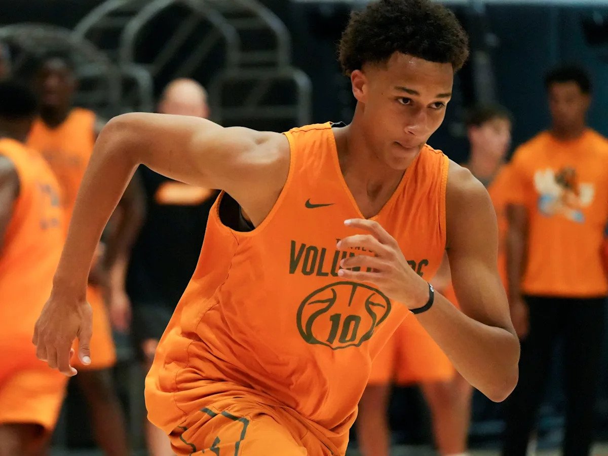 Tennessee freshman Nate Ament ranked as No. 1 recruit in 2025 class by 247Sports
