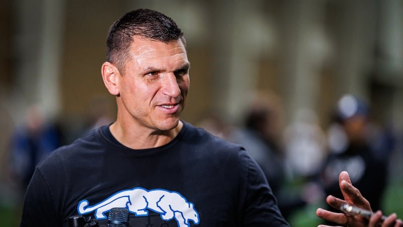 ‘Strengths everywhere’: Despite starting safety’s injury, Kelly Poppinga still high on BYU defense ‘Strengths everywhere’: Despite starting safety’s injury, Kelly Poppinga still high on BYU defense