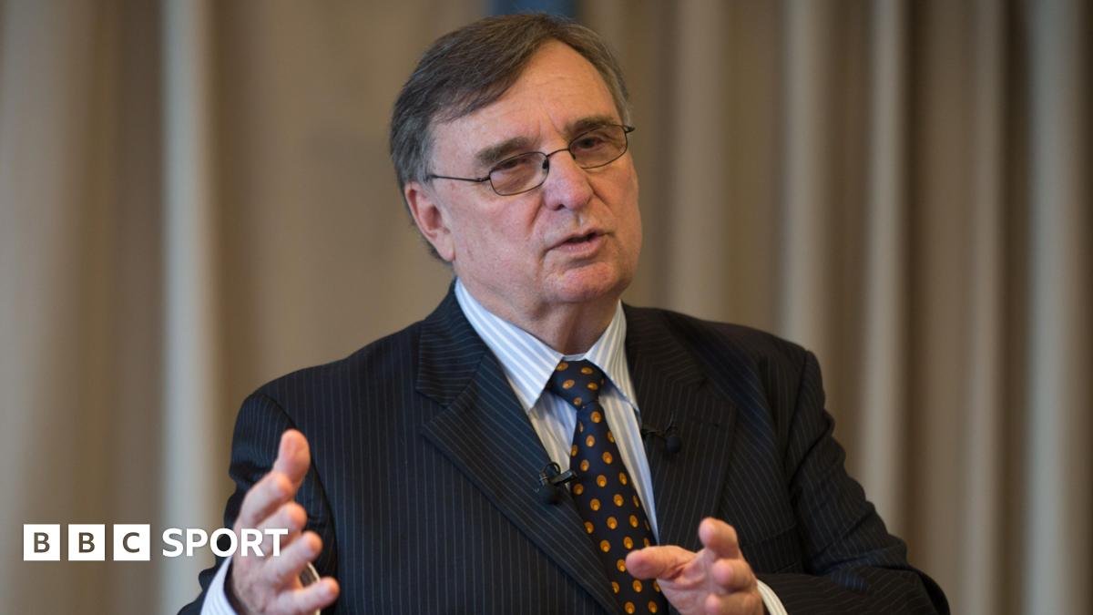 David Moffett: Ex-WRU chief executive resigns from Scarlets backers