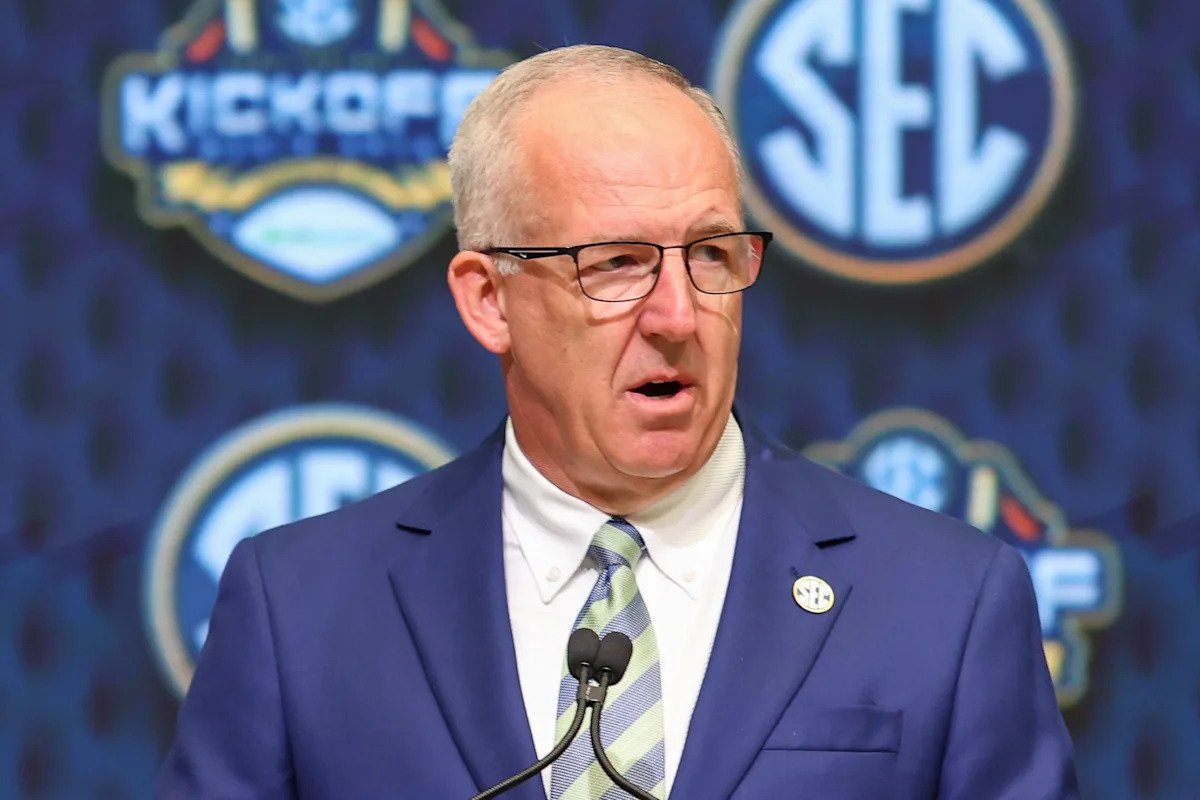 Greg Sankey reveals timeline for release of SEC’s nine-game football schedule for 2026