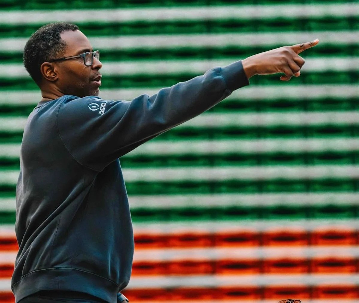 FAMU basketball coach Charlie Ward is ‘establishing a foundation’ ahead of debut season FAMU basketball coach Charlie Ward is ‘establishing a foundation’ ahead of debut season