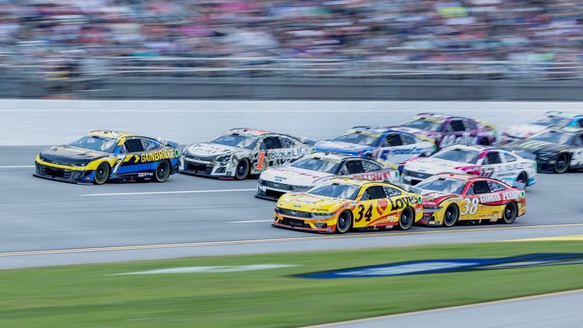 See the starting order for NASCAR’s Yellawood 500 at Talladega Superspeedway
