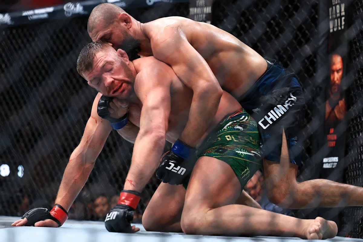 UFC Fight Night 281 pre-event facts: Can Dricus Du Plessis stop takedowns? UFC Fight Night 281 pre-event facts: Can Dricus Du Plessis stop takedowns?