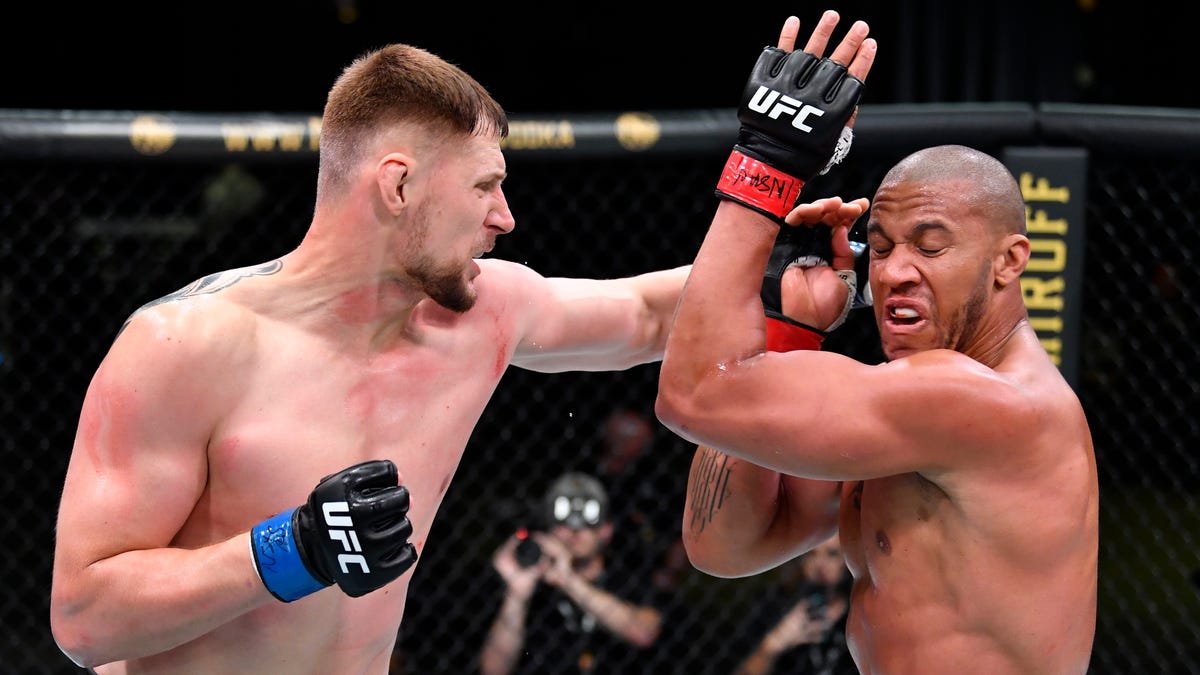 Ciryl Gane vs. Alexander Volkov