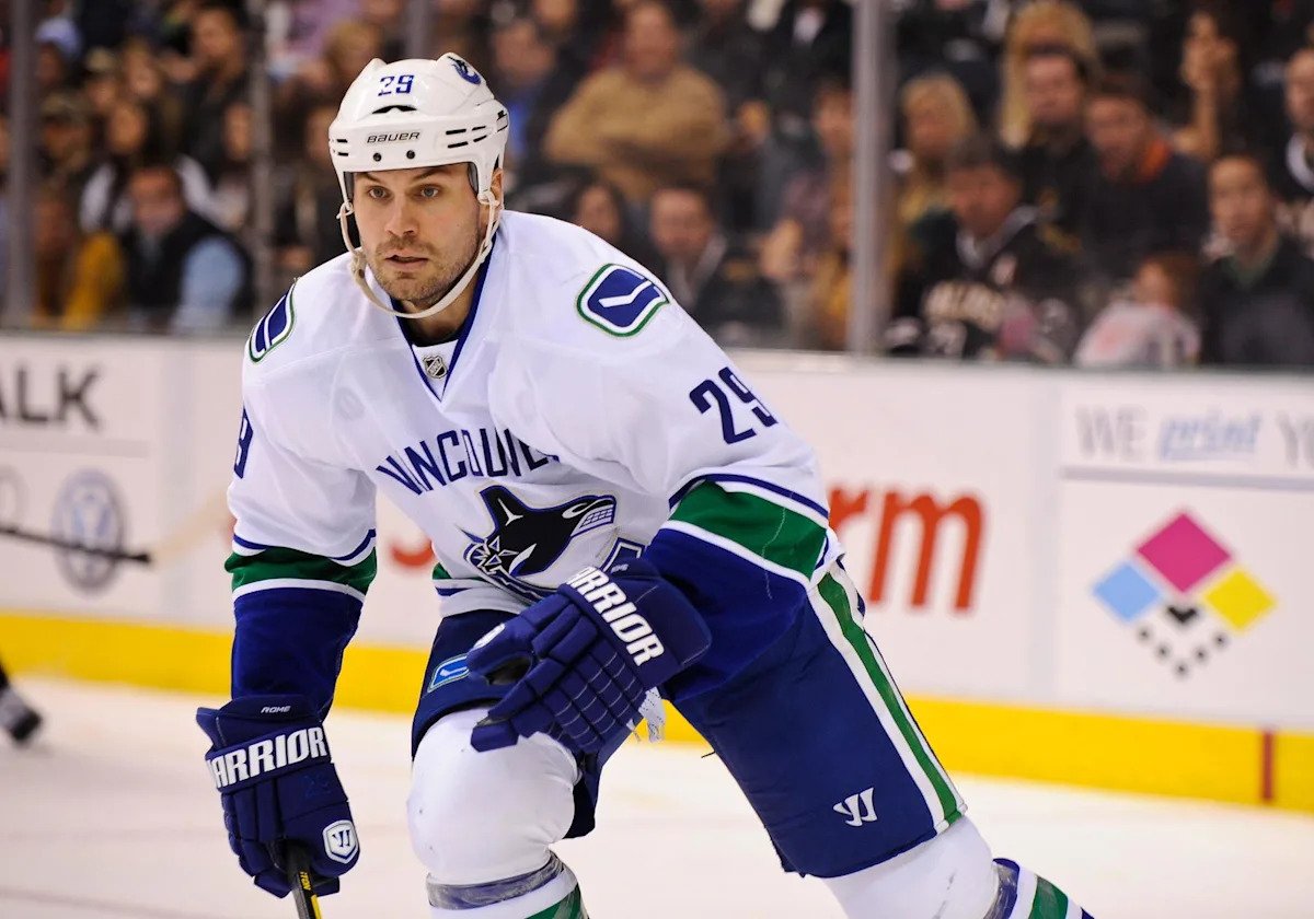 Former Canucks Defenceman Will Be A WHL Assistant Coach For The Second Time In His Career Former Canucks Defenceman Will Be A WHL Assistant Coach For The Second Time In His Career