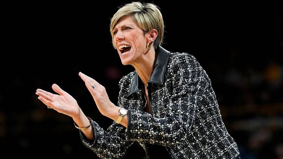 Iowa Women’s Basketball Series with UConn Shows National Staying Power Iowa Women’s Basketball Series with UConn Shows National Staying Power