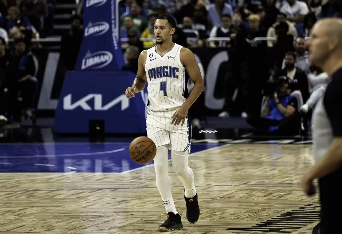 Jalen Suggs returns after knee injury Jalen Suggs returns after knee injury