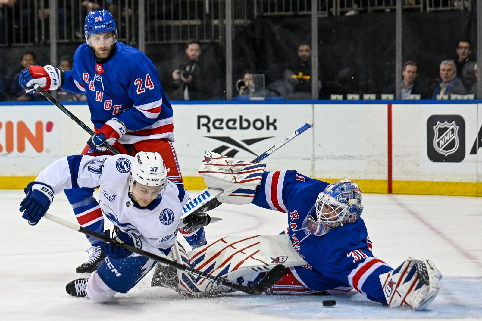 World’s Shortest, Concise Rangers Preview Ever World’s Shortest, Concise Rangers Preview Ever