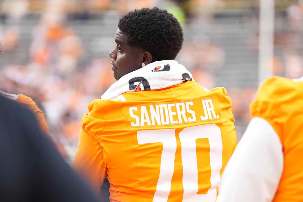 Tennessee OT David Sanders, DT Jaxson Moi still questionable vs Georgia | SEC injury report