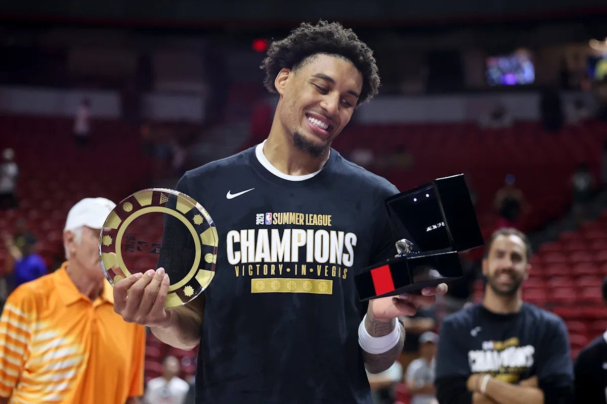 Warriors’ Yaxel Lendeborg earns Summer League MVP, first team honors Warriors’ Yaxel Lendeborg earns Summer League MVP, first team honors