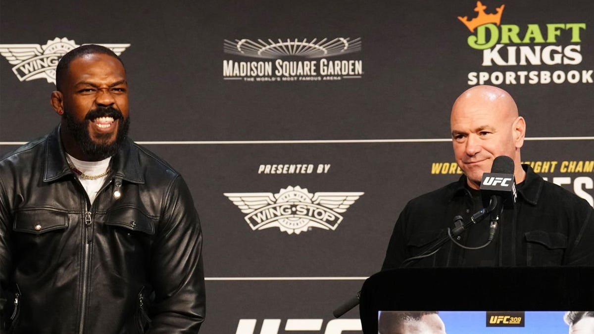 Jon Jones lying about UFC retirement timeline Jon Jones lying about UFC retirement timeline
