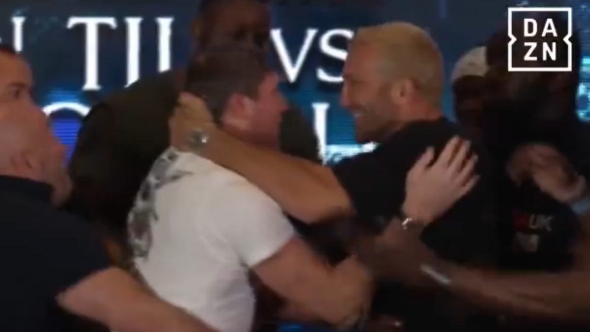 Darren Till, Luke Rockhold physical in faceoff; Tony Ferguson chill Darren Till, Luke Rockhold physical in faceoff; Tony Ferguson chill
