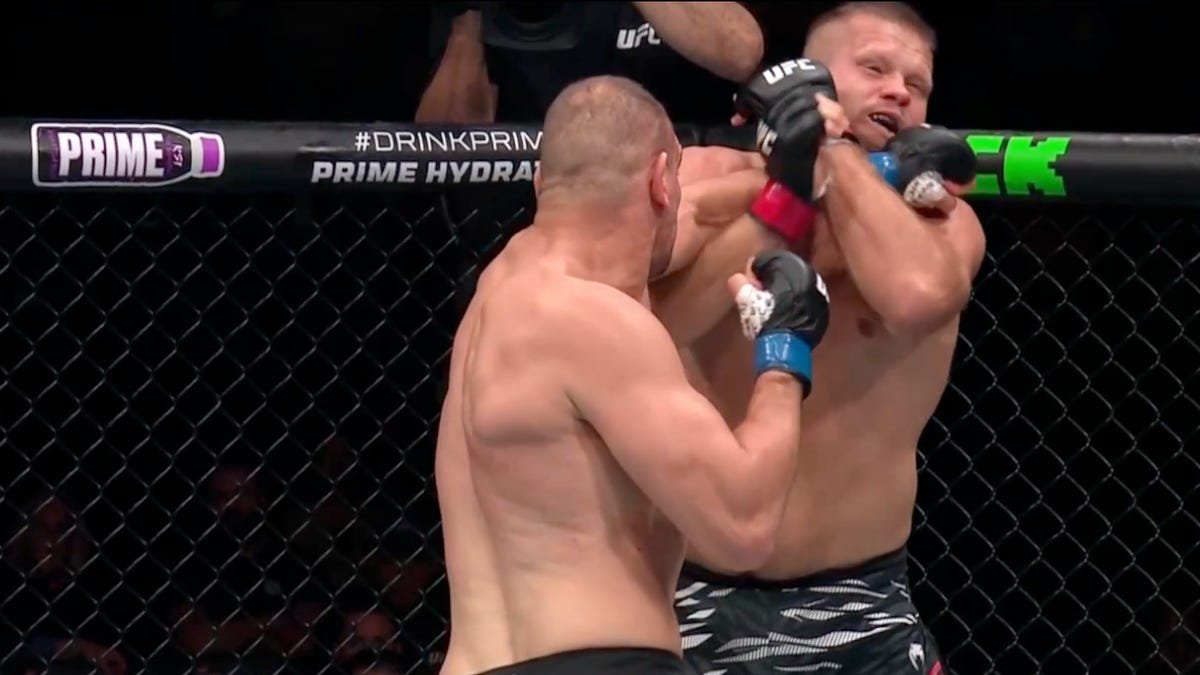 Ante Delija shines in debut with first round knockout