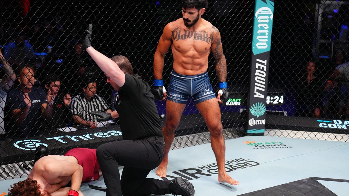 UFC signee lands all-time violent KO in front of Dana White at DWCS 81