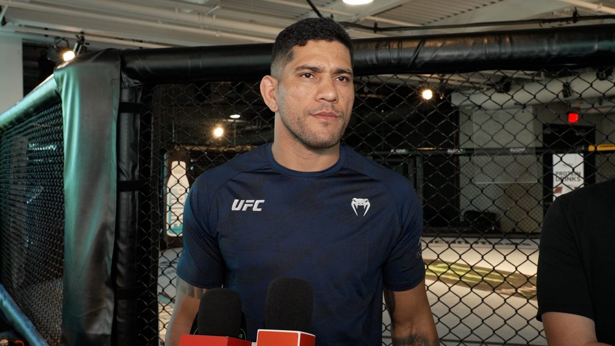 Alex Pereira responds to accusations of lying ahead of UFC 320