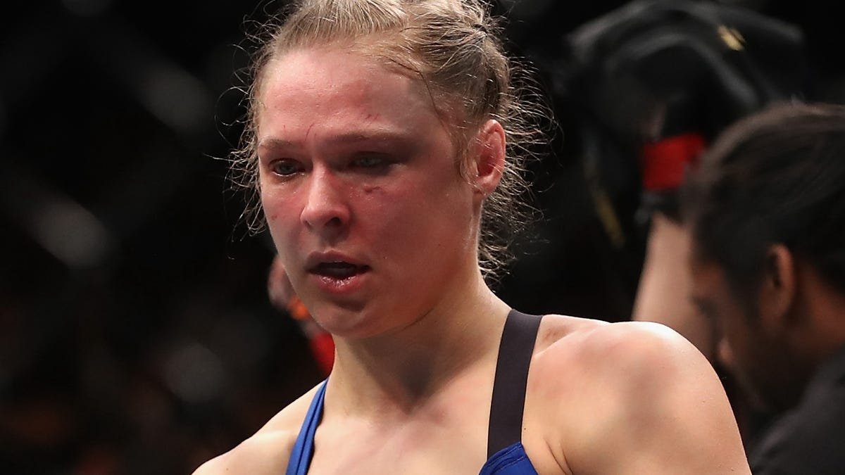 Ronda Rousey ‘shouldn’t even be cleared’ for UFC return, analyst says